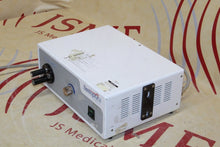 Load image into Gallery viewer, Sunoptics Surgical Solarmaxx 300 Light Source