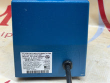 Load image into Gallery viewer, Scientific Industries Vortex Genie 2 G560