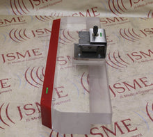 Cargar imagen en el visor de la galería, Siemens CT Head Phantom Model Siemens Emotion P/N 8780066