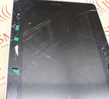 Cargar imagen en el visor de la galería, Mindray Benevision N19 Monitor (shattered screen) w/ Mount