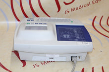 Cargar imagen en el visor de la galería, Welch Allyn CP200 EKG ECG Monitor