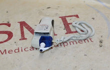 Cargar imagen en el visor de la galería, Welch Allyn SureTemp Plus 690 Digital Thermometer w/ Oral Probe