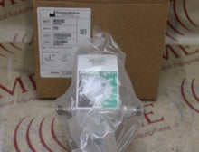 Cargar imagen en el visor de la galería, Precision Medical PM5580 HeliO2 Helium Oxygen Blender -NEW IN BOX