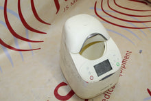 Load image into Gallery viewer, Medela 87115 Waterless Milk Warmer