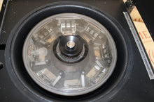 Cargar imagen en el visor de la galería, Wescor Cytopro 7620 Cytocentrifuge Centrifuge
