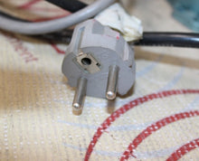 Cargar imagen en el visor de la galería, Staco Variable Autotransformer Type 3PN1020