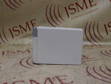 Cargar imagen en el visor de la galería, Mindray Microstream CO2 Module (front bezel chipped)