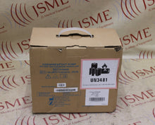 Cargar imagen en el visor de la galería, Vasopress VP500DM Supreme Mini DVT Pump w/2x VP510 Tubesets(box lightly damaged)