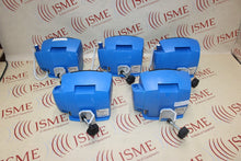 Cargar imagen en el visor de la galería, Lot Of 5 GE Carescape Dinamap V100 Vital Signs Monitor