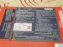 Load image into Gallery viewer, Smiths Medical ParaPac Medic 200D