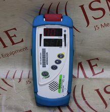 Load image into Gallery viewer, Masimo Rad 5V Signal Extraction Pulse Oximeter With Case