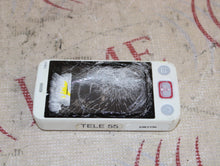 Cargar imagen en el visor de la galería, Mindray TM80 Telemetry Transmitter Monitor (works, but shattered screen)
