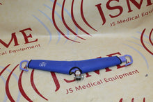 Load image into Gallery viewer, Arjo ArjoHuntleigh BJM Voyager 2-Point Spreader Carry Bar For Loop Slings 600LB