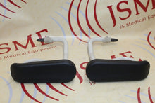 Cargar imagen en el visor de la galería, 2 Midmark Ritter Arm Rests