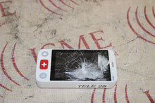 Load image into Gallery viewer, Mindray Benevision TM70 Telemetry Transmitter (shattered screen)