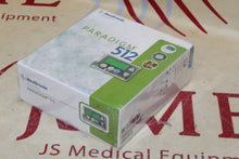 Load image into Gallery viewer, Medtronic 512 Box With Accessories