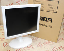 Cargar imagen en el visor de la galería, GE USE1913A-2B Medical Monitor