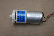 Cargar imagen en el visor de la galería, Mindray 115-017679-00/051-000929-00(5.0) NIPB Valve Assembly board w/ Mini Pump