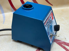 Load image into Gallery viewer, Scientific Industries Vortex Genie 2 G560