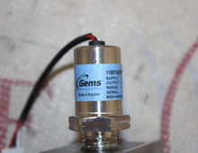 Load image into Gallery viewer, Mindray 115-077754-00 N2O Regulator