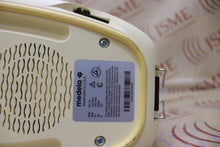 Cargar imagen en el visor de la galería, Medela 87115 Digital Waterless Milk Warmer