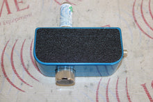 Load image into Gallery viewer, CO2mmander ELITE Portable CO2 Delivery System P/N COM915 w/ Cartridges