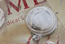 Cargar imagen en el visor de la galería, Lot Of 7 Amvex 6' Hose Assembly DF*OM Con HS-06UV-DFOMC4