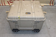 Load image into Gallery viewer, Pelican 1640 Protector Black Case w/Foam