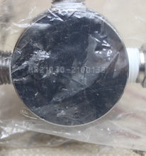 Cargar imagen en el visor de la galería, Western Medica M821030-2100057 OxyTOTE Integrated Regulator System