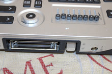 Cargar imagen en el visor de la galería, Mindray M9 Portable Ultrasound Main Unit (no screen), as is