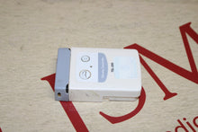 Cargar imagen en el visor de la galería, Mindray TEL-200 Telemetry Transmitter, no Battery Cover