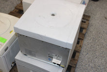 Load image into Gallery viewer, Fisher Scientific accuSpin 24C Centrifuge w/ Rotor 75005701