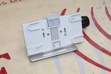 Cargar imagen en el visor de la galería, Rotatable Quick Claw Mount For Philips Intellivue X3/MX100 (989803200031)