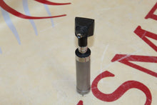 Cargar imagen en el visor de la galería, Welch Allyn 71670 Rechargeable Handle