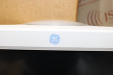 Cargar imagen en el visor de la galería, GE CDL1206A-1A Medical Radiology Imaging Monitors -DUAL MONITORS, NEW