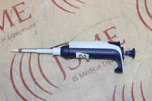 Cargar imagen en el visor de la galería, Rainin L-2 XLS 0.1-2 µL Pipet-Lite Single Channel Pipette