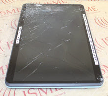 Cargar imagen en el visor de la galería, Mindray TEX20 Ultrasound System Monitor (shattered screen)