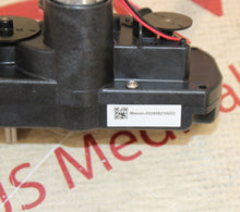 Cargar imagen en el visor de la galería, Cardinal Health Gear Box Assembly F31881