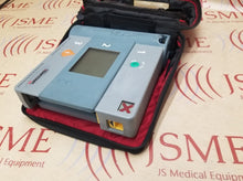 Load image into Gallery viewer, HP Laerdal Heartstart FR w/ Case