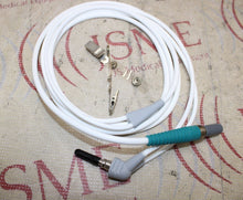Cargar imagen en el visor de la galería, Luxtec Ultralight Pro Headlight w/ Fiber Optic Cable