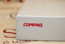 Cargar imagen en el visor de la galería, Compaq Series 4115 - 19 Inch Enclosure, 4-Port KVM Switch 242808-003