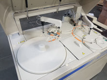 Load image into Gallery viewer, Olympus AU400E Chemistry Analyzer (Beckman Coulter AU400E)