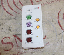 Cargar imagen en el visor de la galería, Mindray Passport 12 Side Panel ASSY Masimo Set