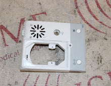 Cargar imagen en el visor de la galería, Mindray CO2 Module Front Bezel (small chip top right, see images)