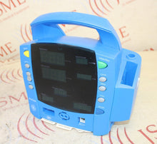 Cargar imagen en el visor de la galería, GE Dinamap CareScape DPC400M-EN Vital Signs Monitor 2019205-001