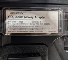 Cargar imagen en el visor de la galería, Datascope Capnostat CO2 Sensor and Cable Assembly + Airway Adaptor 0600-00-0025