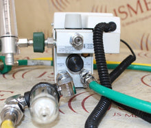 Load image into Gallery viewer, Maxtec Maxblend 16694A Low Flow Air/Oxygen Blender w/ Attachments