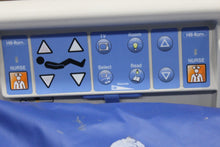 Cargar imagen en el visor de la galería, Hill-Rom P1840 TotalCare Bariatric Hospital Bed