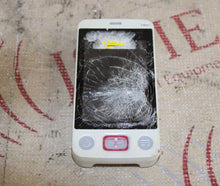 Cargar imagen en el visor de la galería, Mindray TM80 Telemetry Transmitter Monitor (works, but shattered screen)