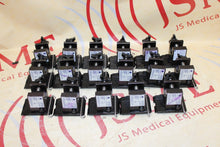 Load image into Gallery viewer, Lot Of 17 CADD Lockable Pole Clamp 21-6120-51